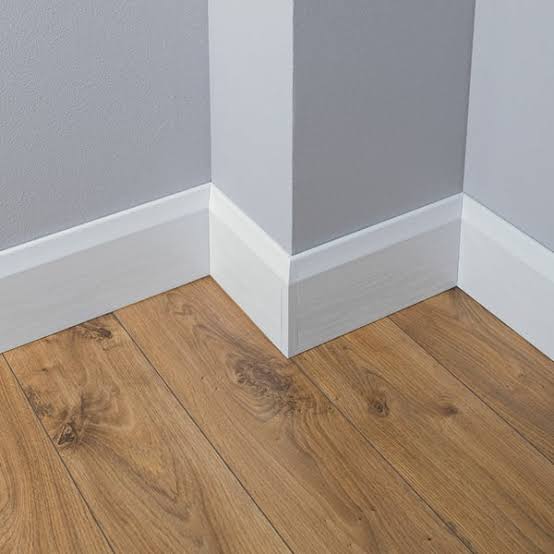 White skirting Dubai installation